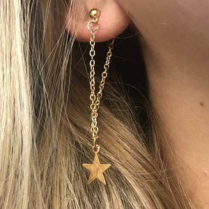 NEW Gold Star Lightweight Chain Stud Earrings